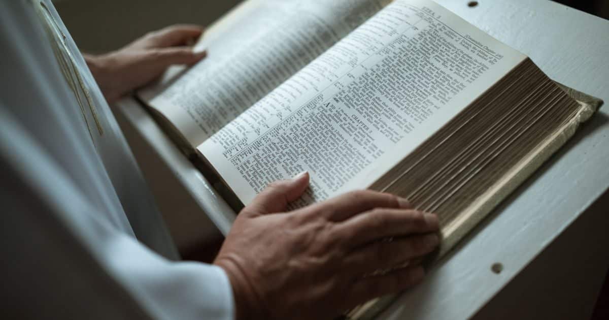 Seksualinio smurto skandalas supurtė bažnyčią, tyrimo apimtis apima ne vienerius metus