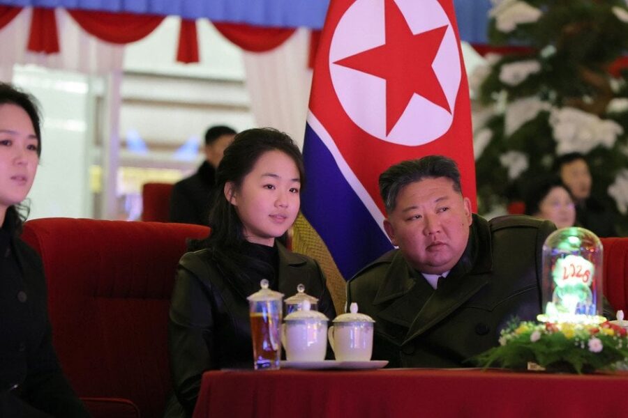 Generolai atsiskaito paauglei: Pchenjano valdžios dinamika keičiasi