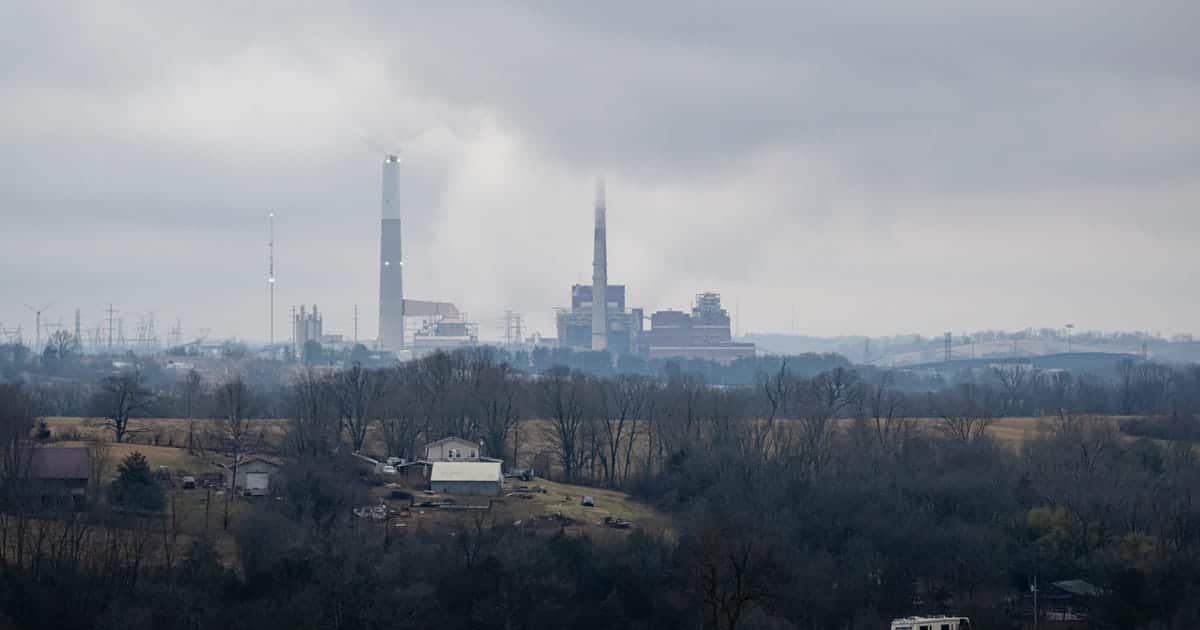 JAV spaudimas davė vaisių: klimato kaita išbraukta iš energetikos agentūros prioritetų