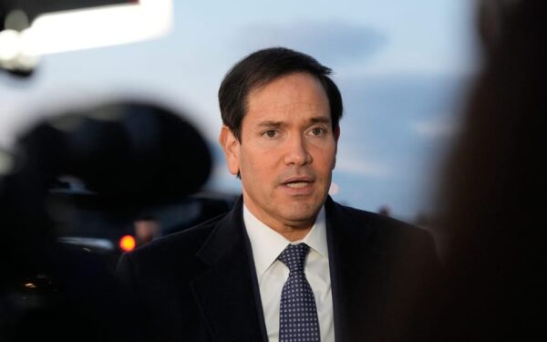 Vašingtonas gina sprendimą pulti Iraną: kalbama apie neišvengiamą pavojų