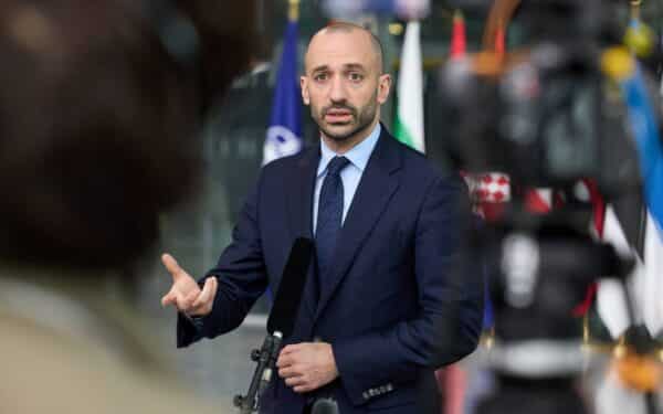 Prancūzija siunčia aiškią žinutę: ES plėtra negali tapti geopolitinio spaudimo įrankiu