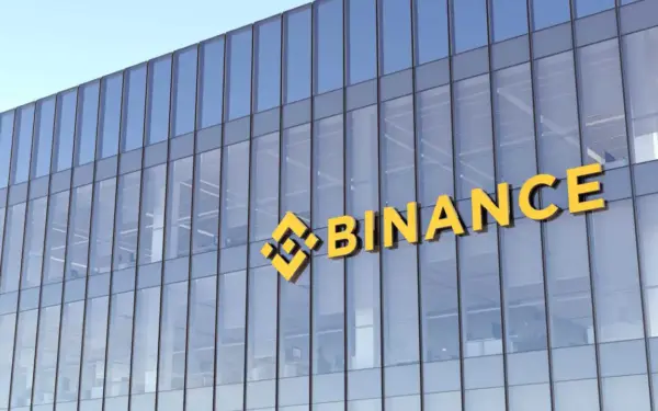 „Binance“ atsidūrė JAV senatorių akiratyje: tiriami galimi sankcijų pažeidimai