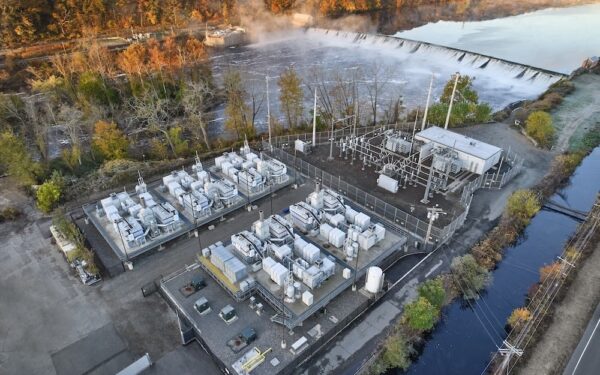 „FuelCell Energy“ pranoko pelno prognozes, tačiau akcijos vis tiek krenta