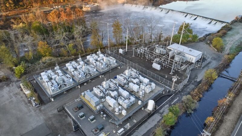 „FuelCell Energy“ pranoko pelno prognozes, tačiau akcijos vis tiek krenta