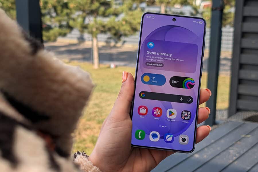 „Samsung Galaxy S26+“ išmanusis telefonas. Luko Snarskio nuotr.