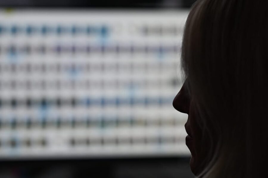 Ar ES gali uždrausti „Meta“, „Google“ ir „Microsoft“? Komisarai siunčia griežtą signalą
