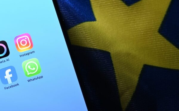 Europa draudžia socialiniams tinklams skenuoti jūsų žinutes: ar tai apsunkins kovą su seksualiniais nusikaltimais internete?