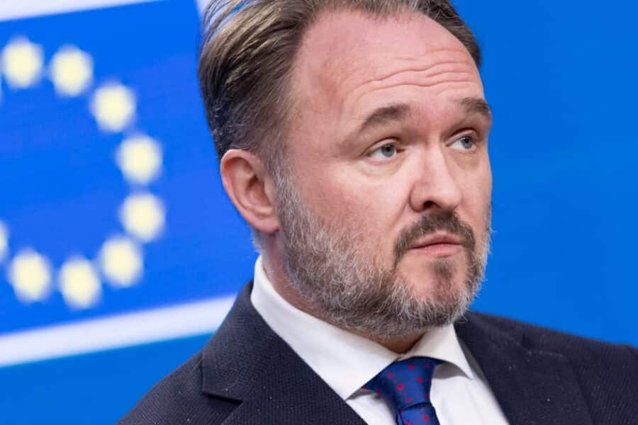Ar baigiasi laisvos kelionės? „ES“ svarsto ribojimus dėl augančios energijos krizės