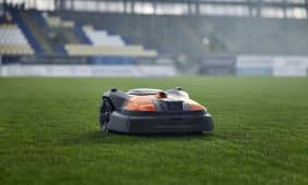 „Husqvarna“ robotas vejapjovė. Bendrovės nuotr.