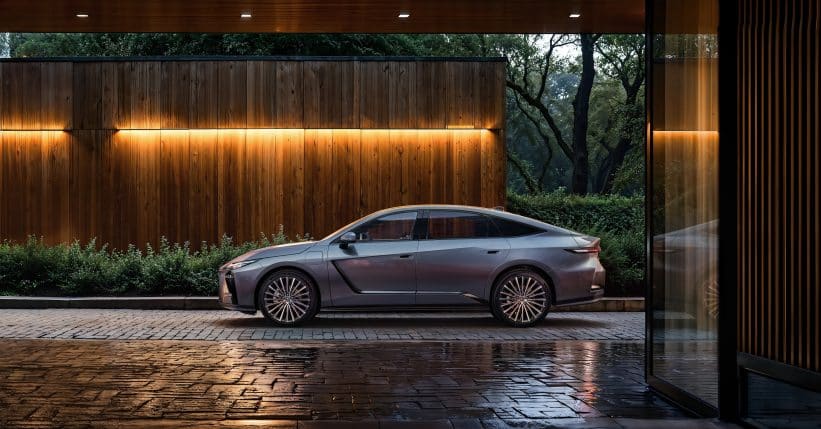 „Lexus ES“ serija. Gamintojo nuotr.