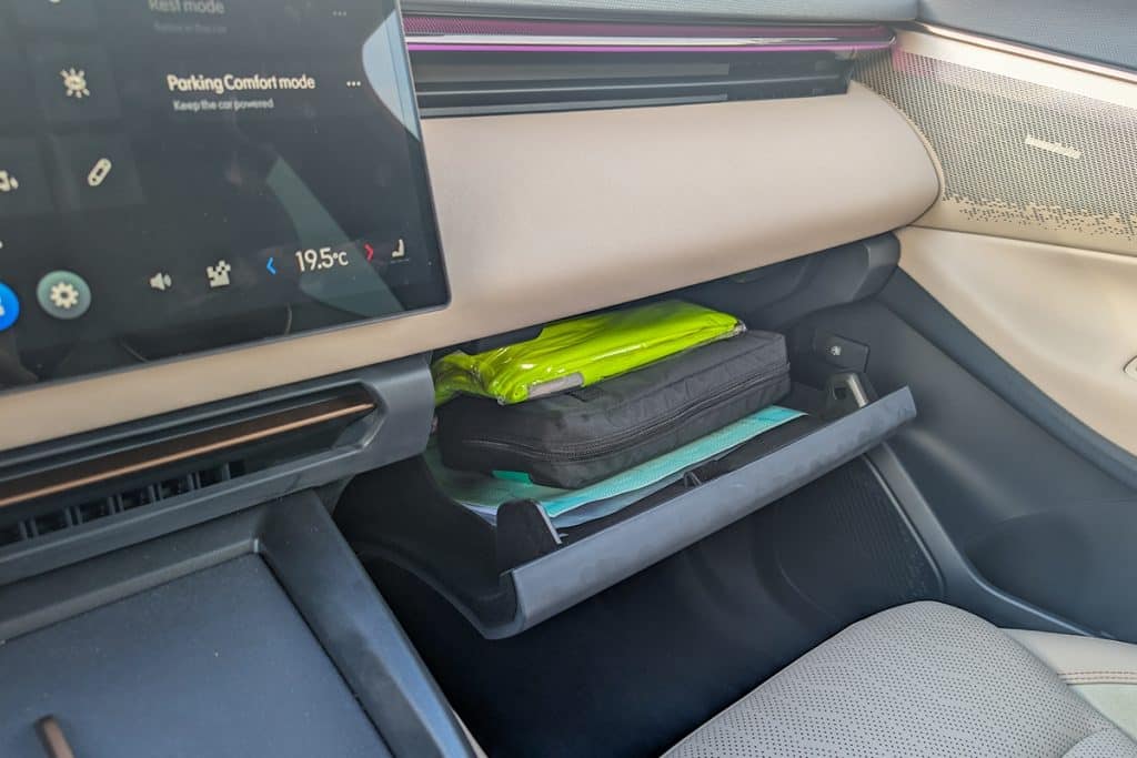 „Lynk & Co 08” automobilis. Luko Snarskio nuotr.