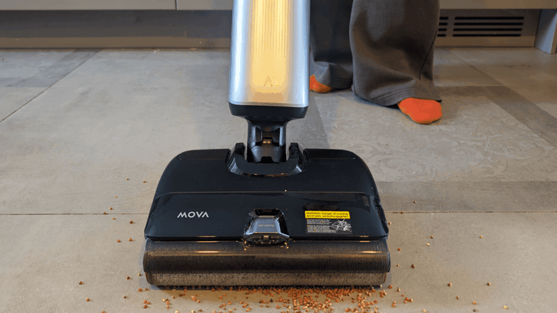 Išbandėme naująjį „MOVA X4 Pro“ plaunantį siurblį: blizgančios grindys už patrauklią kainą