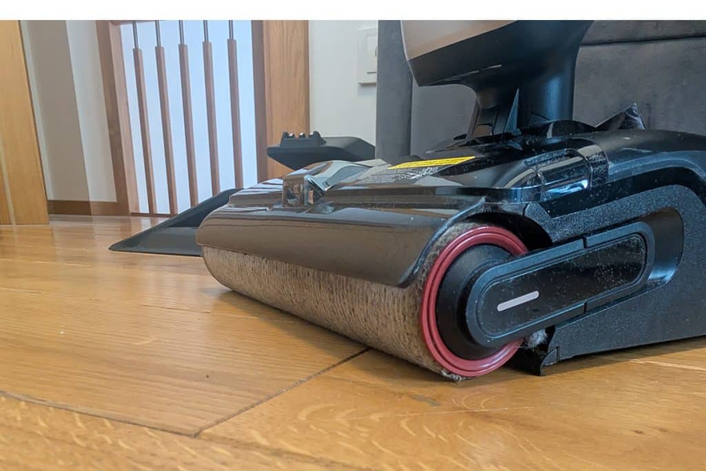 „MOVA X4 Pro“ plaunantis siurblys. Lukas Snarskis nuotr.