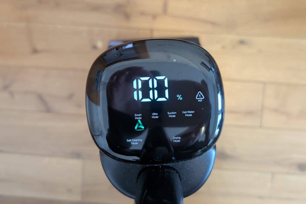 „MOVA X4 Pro“ plaunantis siurblys. Lukas Snarskis nuotr.