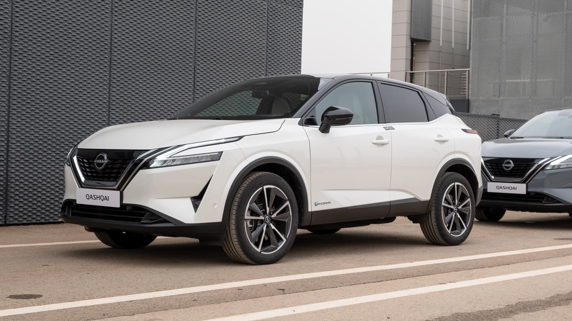 Ar keičiasi pasaulinė automobilių rinka? „Nissan“ žengia netikėtą žingsnį