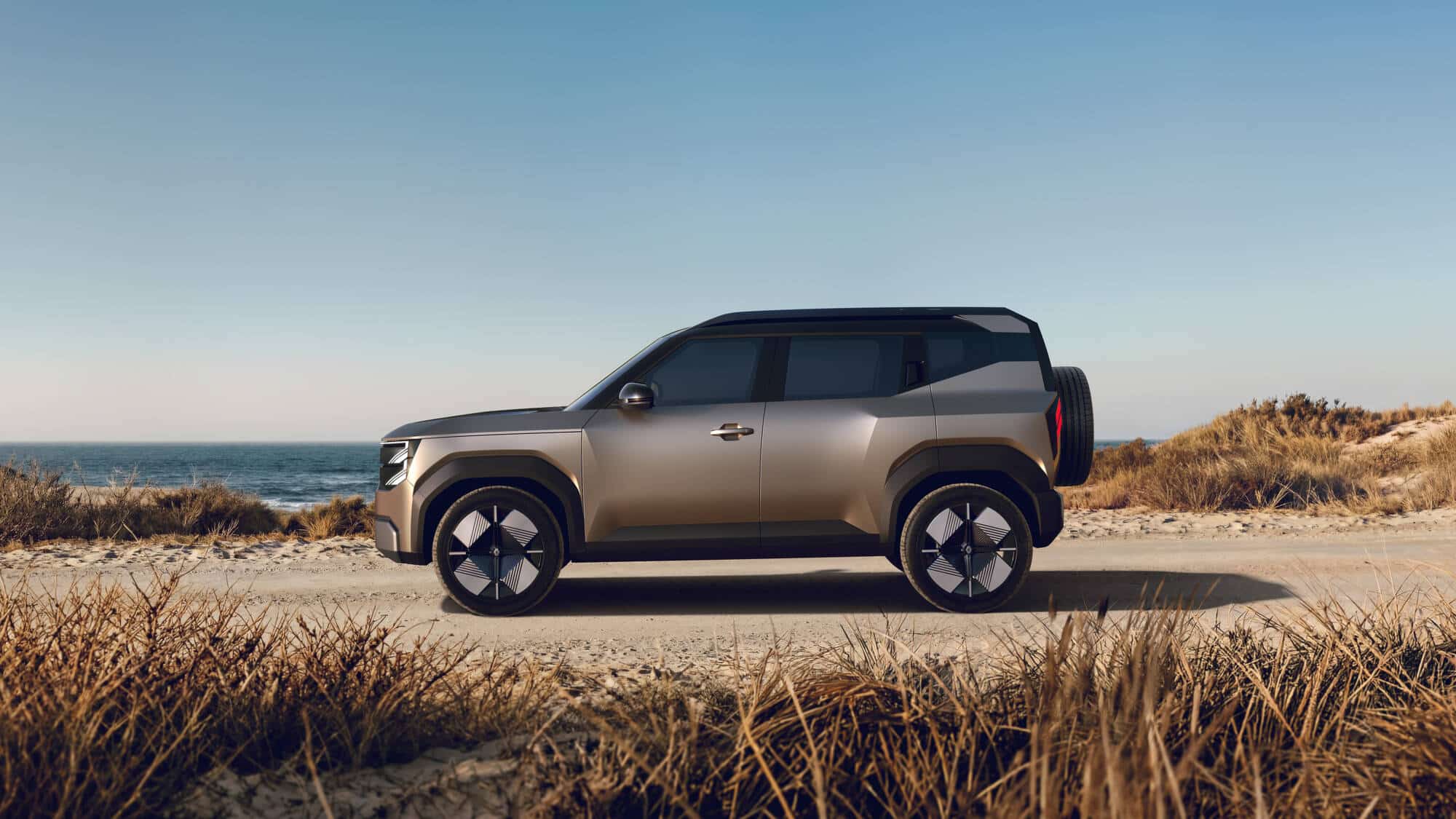 „Renault“ pristato naująjį „Bridger Concept“L drąsus miesto visureigis ir plėtros simbolis
