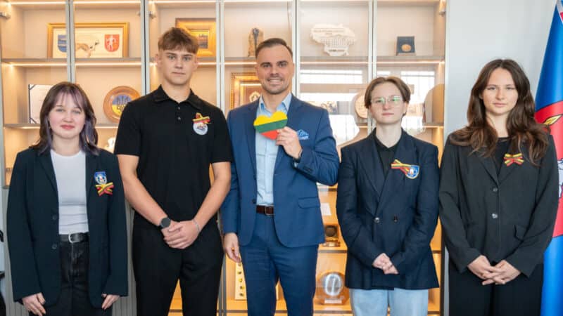 Trakų rajonas skiria 20 tūkst. eurų gabiems jaunuoliams, atrinkta 10 stipendijų gavėjų