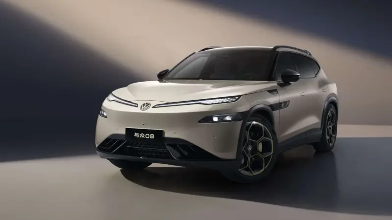 VW ir „Xpeng“ pristato bendrą projektą, pirmasis elektromobilis pasiekė gamybos linijas