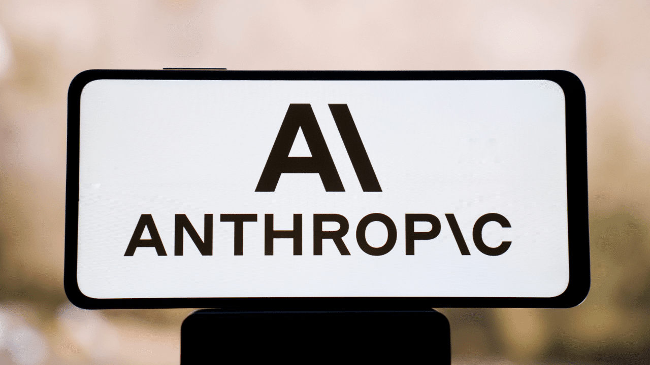 Pentagonas uždraudė „Anthropic“ DI modelius – ar „Mythos“ taps išimtimi gynybos sektoriuje?
