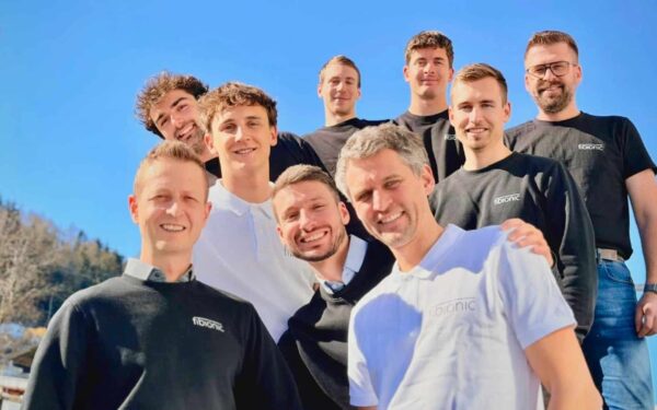 „DeepTech“ startuolis pritraukė 3 mln. eurų, žada revoliuciją lengvųjų konstrukcijų gamyboje