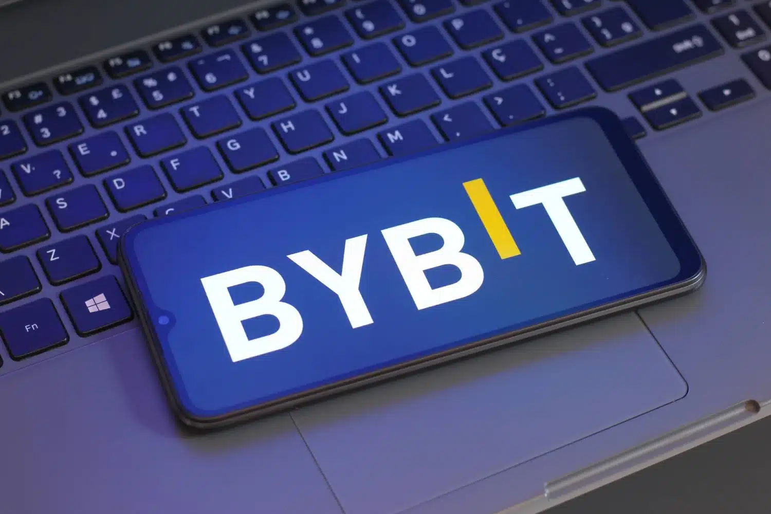„Bybit” siūlo palūkanas už tokenizuotą auksą: XAUT tampa pajamingu aktyvu biržos platformoje