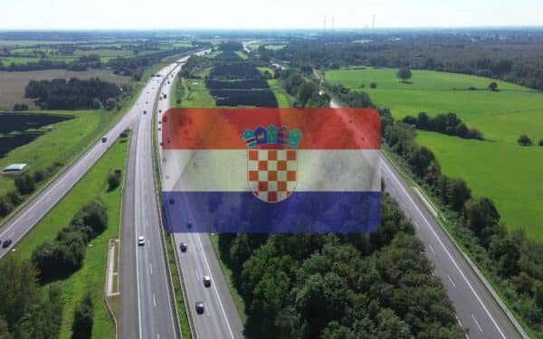 Kroatija už 80 mln. eurų diegia laisvo eismo sistemą autostradose – varteliai naikinami