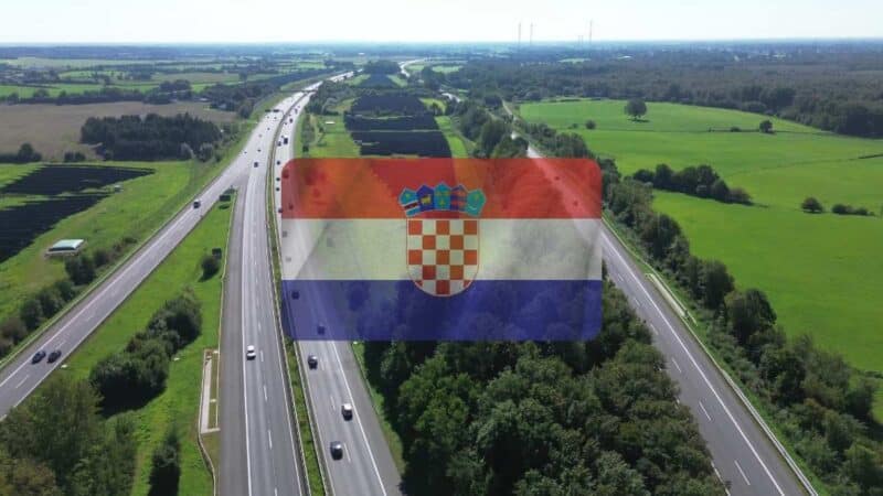 Kroatija už 80 mln. eurų diegia laisvo eismo sistemą autostradose – varteliai naikinami