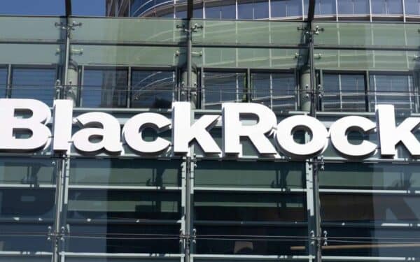 Kripto ETF rinka: „BlackRock“ renkasi atsargią plėtrą ir fokusuojasi į kokybę