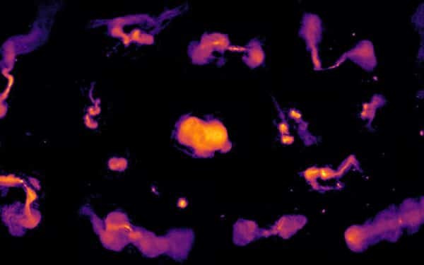 Astronomai atvėrė naują Visatos žemėlapį: aptikta beveik 14 mln. nematomų objektų