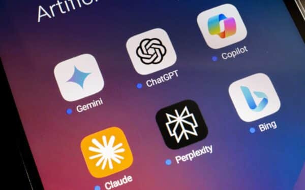 DI asistentų lenktynės brangsta: ar verta mokėti 100 USD už didesnius limitus?