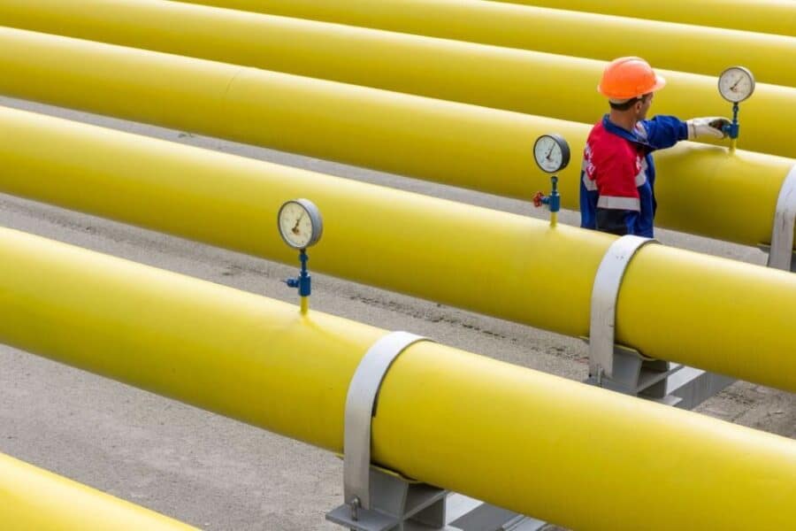 Energetikos krizės grėsmė: po atakų sustabdyta dalis pasaulio dujų tiekimo