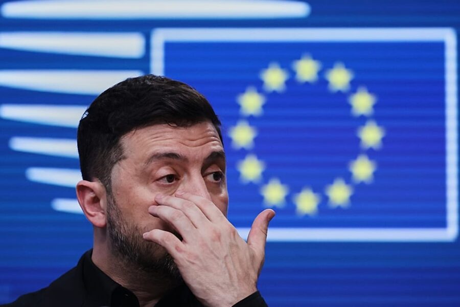 Ar parama Ukrainai pakibo ant plauko? Lenkija teigia, kad viskas priklauso nuo rinkimų Vengrijoje