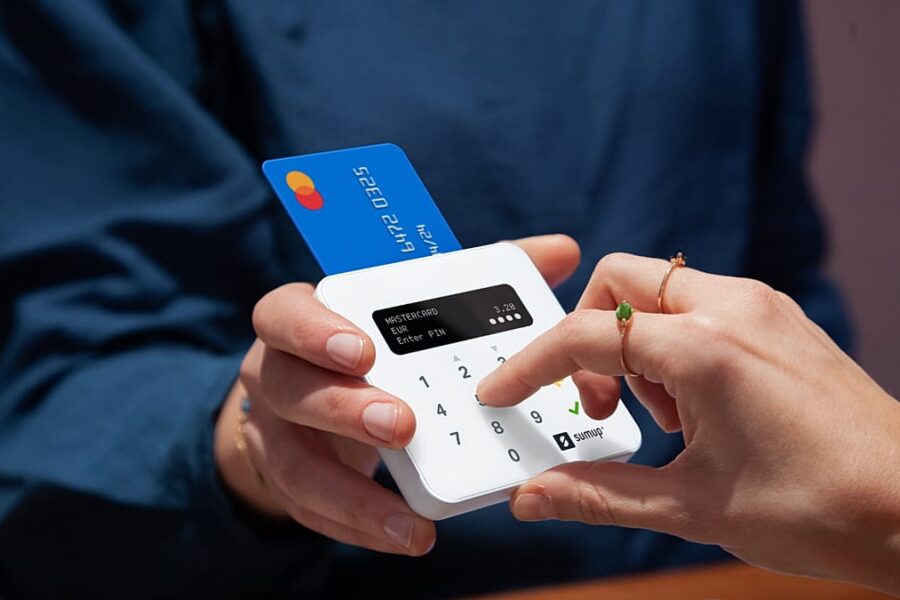 Europa meta iššūkį „Visa“ ir „Mastercard“, šis sprendimas pakeis bankų korteles