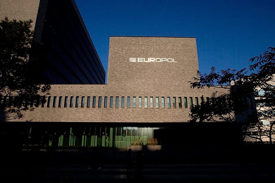 Milžiniška įtampa Europoje: gyventojai įspėjami apie ženkliai išaugusias grėsmes