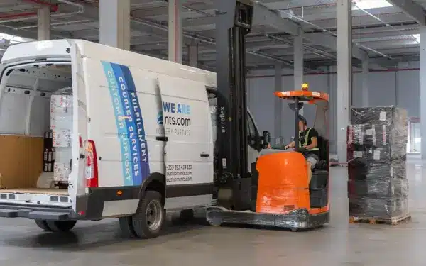 „Austrian Post“ plečiasi Europoje: perima didžiąją „euShipments.com“ akcijų dalį