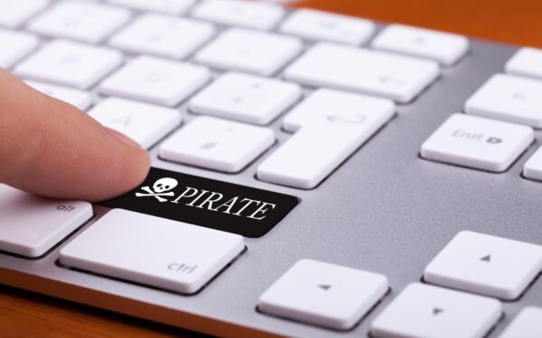 Milijonai vartotojų liko be prieigos: paslaptingas išpuolis sustabdė populiarią platformą