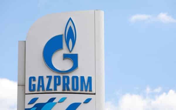 „Gazprom“ privalo pasitraukti: JAV spaudimas Serbijai auga, laukiama sprendimų