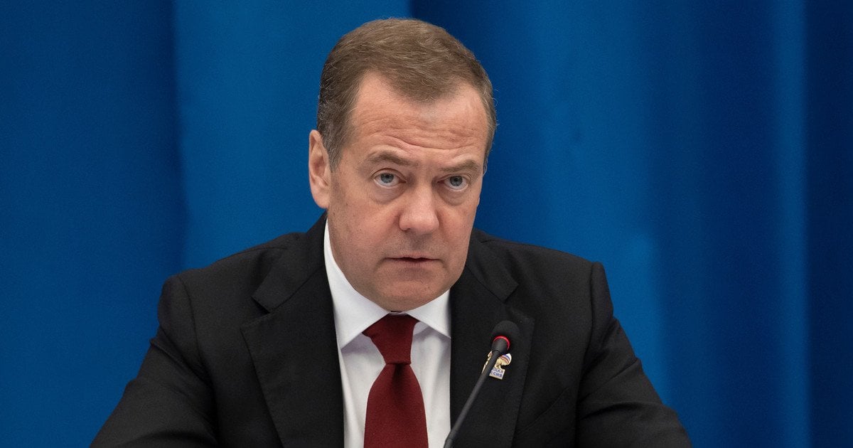 Aštrėjanti Kremliaus retorika: Medvedevas prabilo apie branduolinį karą