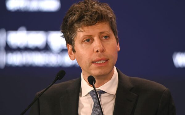 „OpenAI“ plečia DI saugumo arsenalą, įsigijo kibernetinio saugumo startuolį