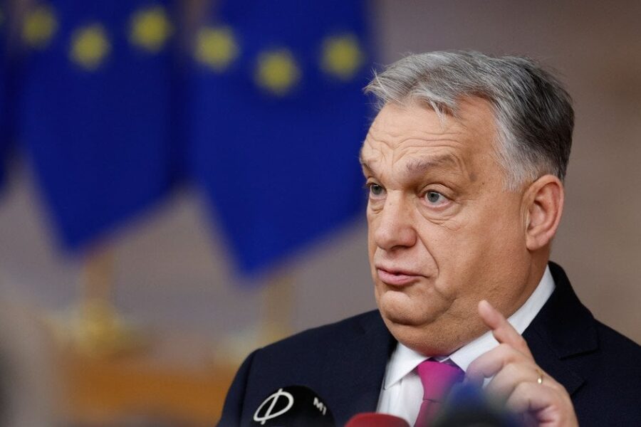 Orbanas grasina dėl Ukrainos naftos blokados: įspėja apie jėgos panaudojimą ir chaosą Europoje