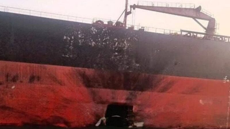 Pirmas toks atvejis: Iranas jūriniu dronu atakavo tankerį Persijos įlankoje