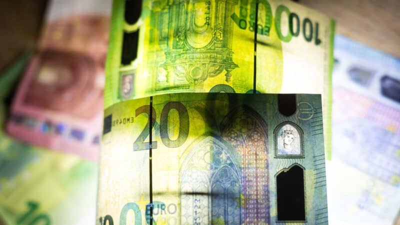 Paskolos atskleidė jaunimo prioritetus, kam skolinasi gyventojai iki 25 metų?