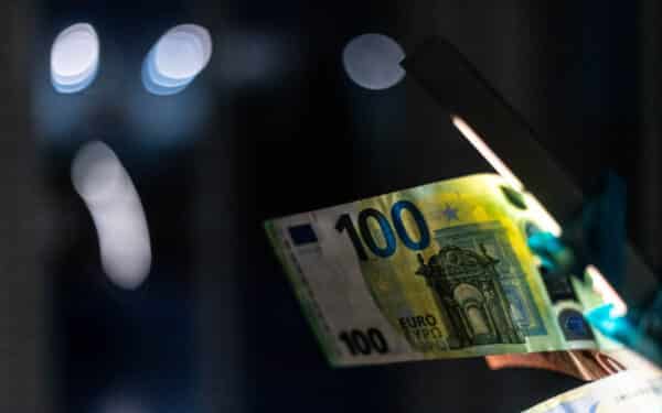 Metinė infliacija kovą šoktelėjo į viršų: štai kas brangsta sparčiausiai