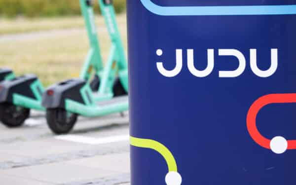 Gyventojams siunčiamos melagingos žinutės: paspaudus nuorodą galima netekti pinigų