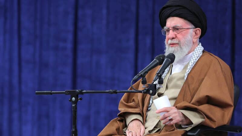 Iranas jau turi naują aukščiausiąjį lyderį: sprendimas priimtas skubiai