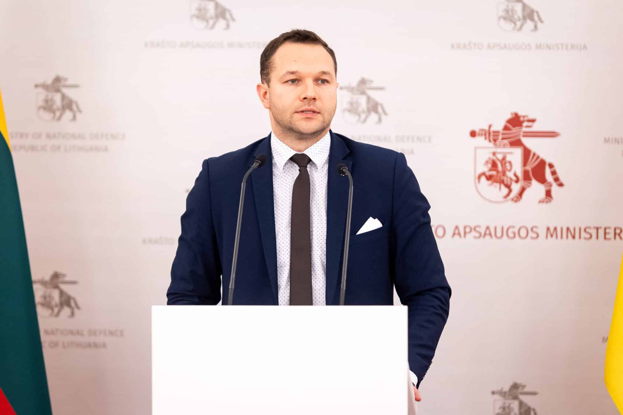 Karas Artimuosiuose Rytuose: Lietuva ruošia pagalbos planą verslui, jei situacija blogės