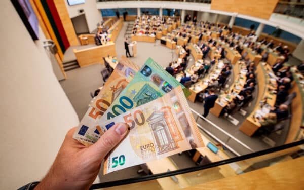 Seimas atmetė „aušriečių“ iniciatyvą mažinti iš GPM gaunamą finansavimą LRT