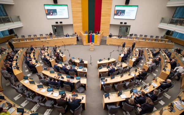 Seime – proveržis: pagalbinio apvaisinimo tvarka keisis iš esmės, kas galės pasinaudoti?