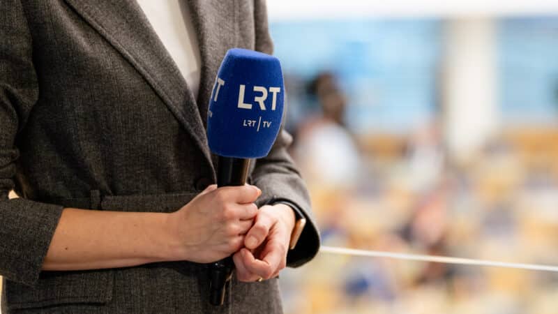 LRT įstatymo pataisos kelia įtampą: žurnalistai telkiasi protestui prieš svarbius sprendimus