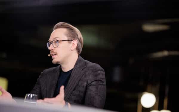 Vytenis Šimkus. Naftos kainų šokas maišo kortas investuotojams